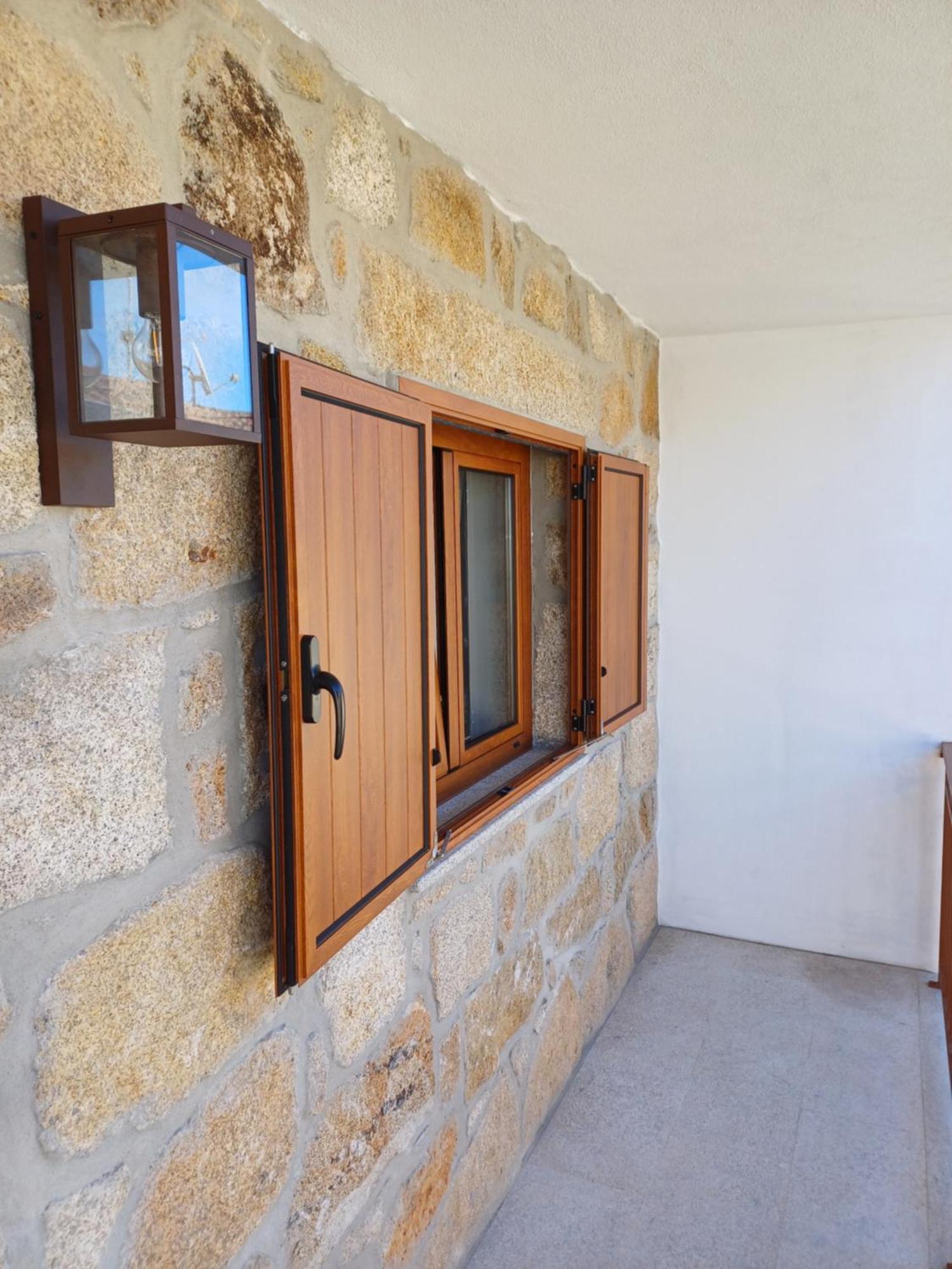 Os 3 Rrr Bed and Breakfast Chaves Εξωτερικό φωτογραφία